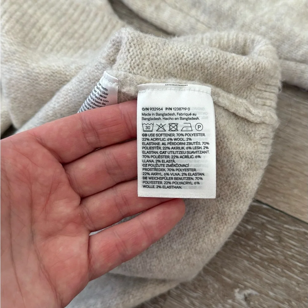 H&M Oversized beige boyfriend sweater - men’s size L - excellent condition - Picture 8 of 8